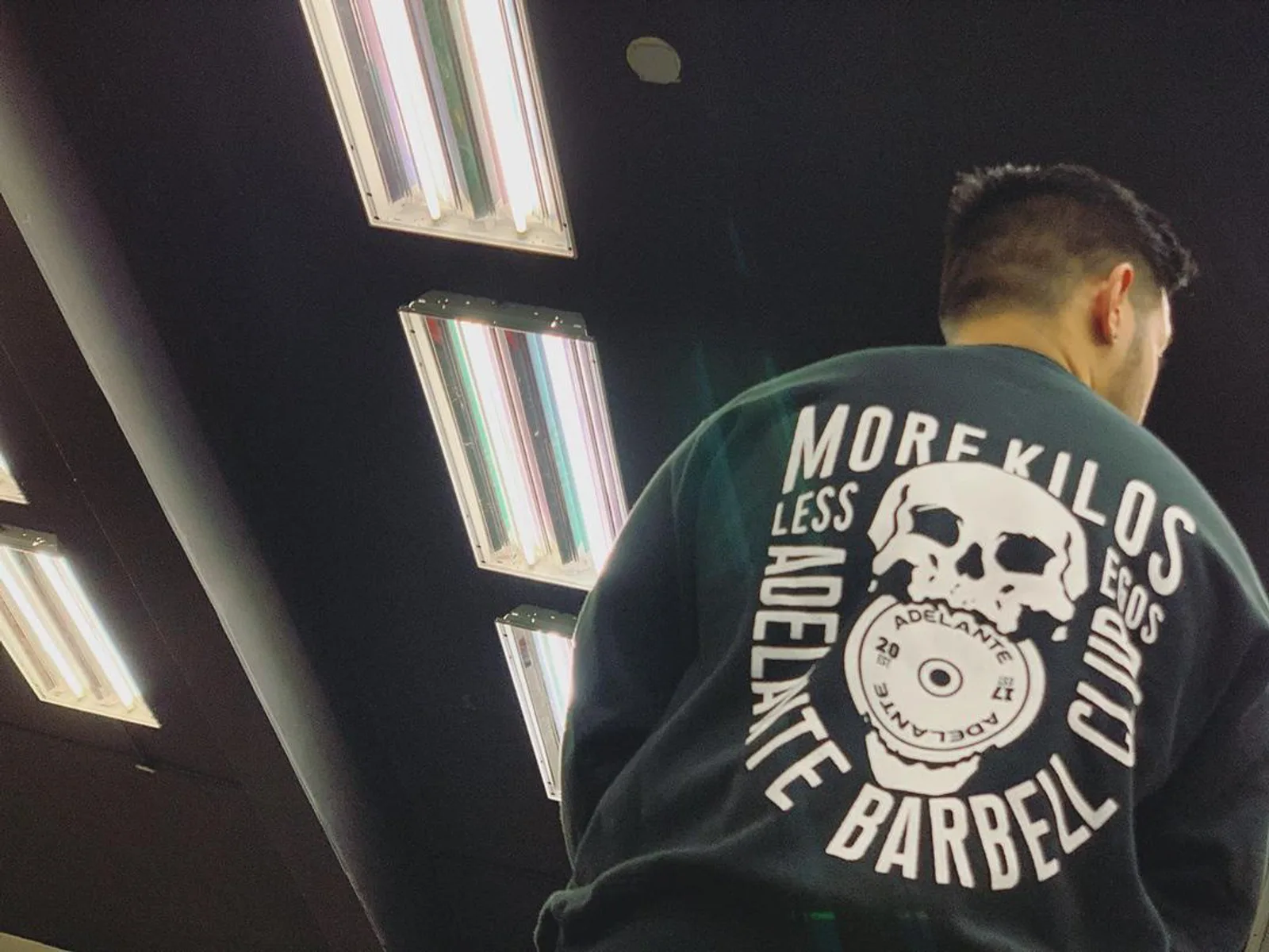 Adelante More Kilos Hoodie - Gym Shot